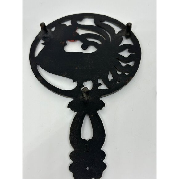 Vintage Wilton Cast Iron Rooster Trivet Wall Decor Hand Painted 5"x6"-8.5" Set - Picture 4 of 8